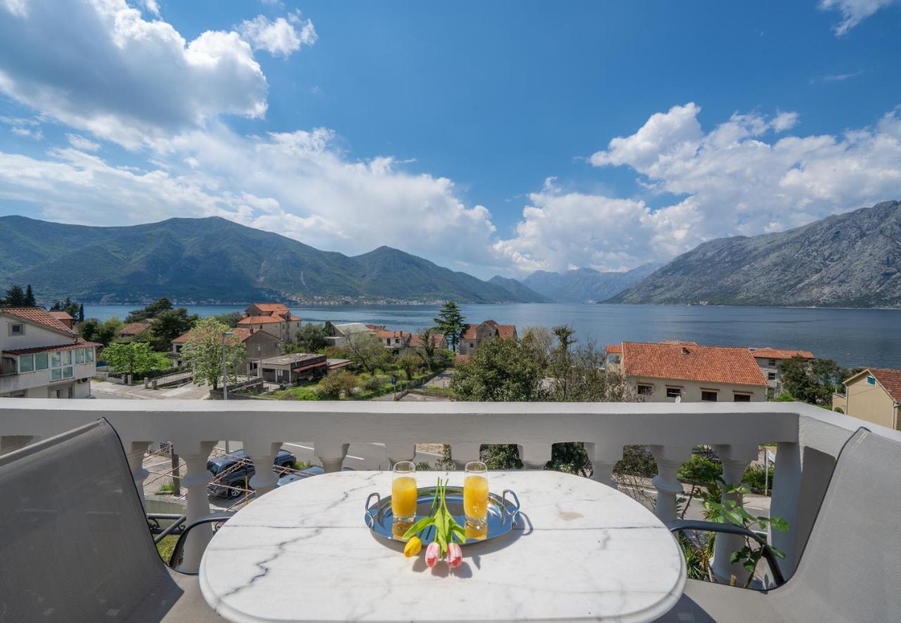 Apartment With Sea View Kotor Exterior foto